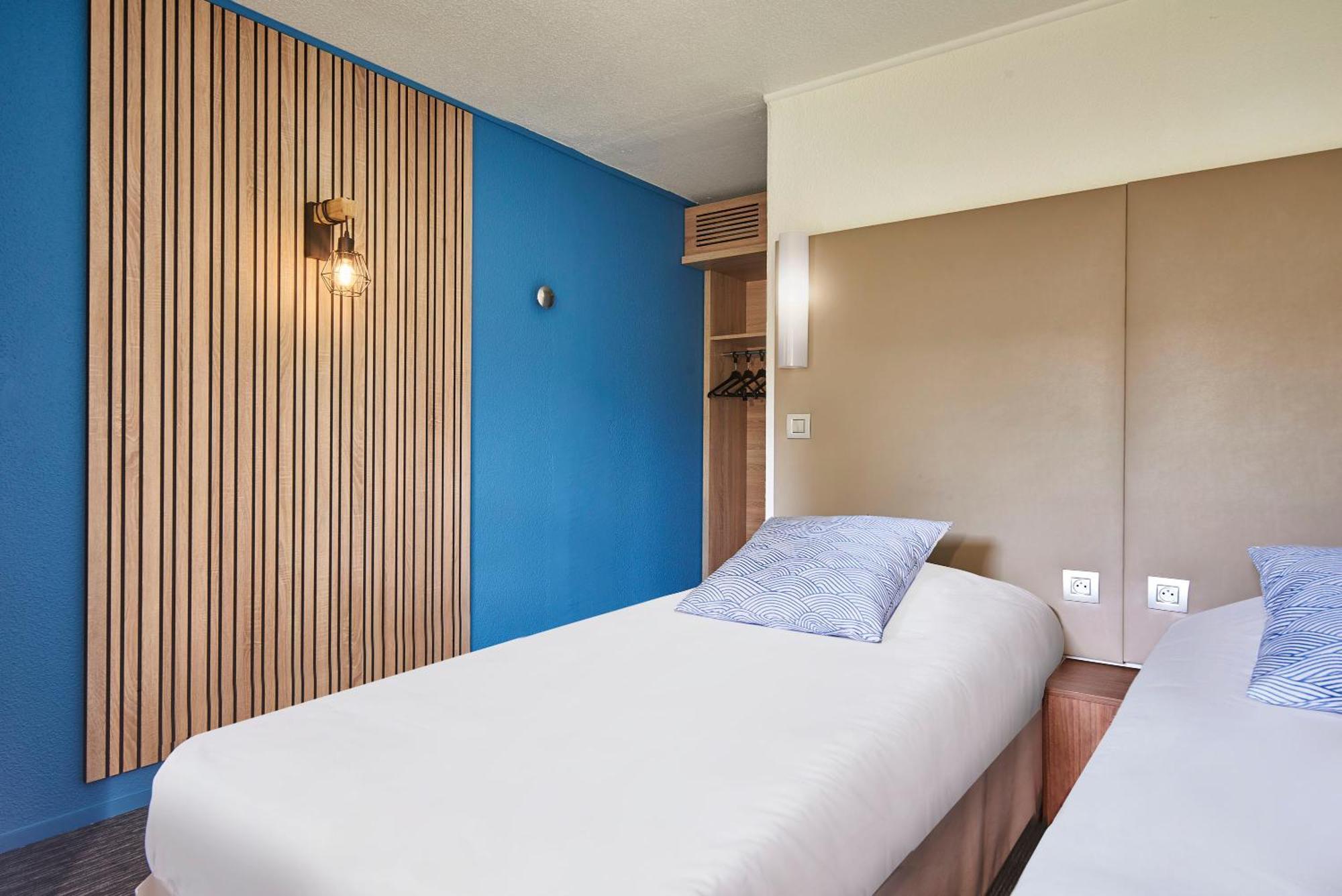 The Originals City Hotel La Verriere-Yvelines Kültér fotó