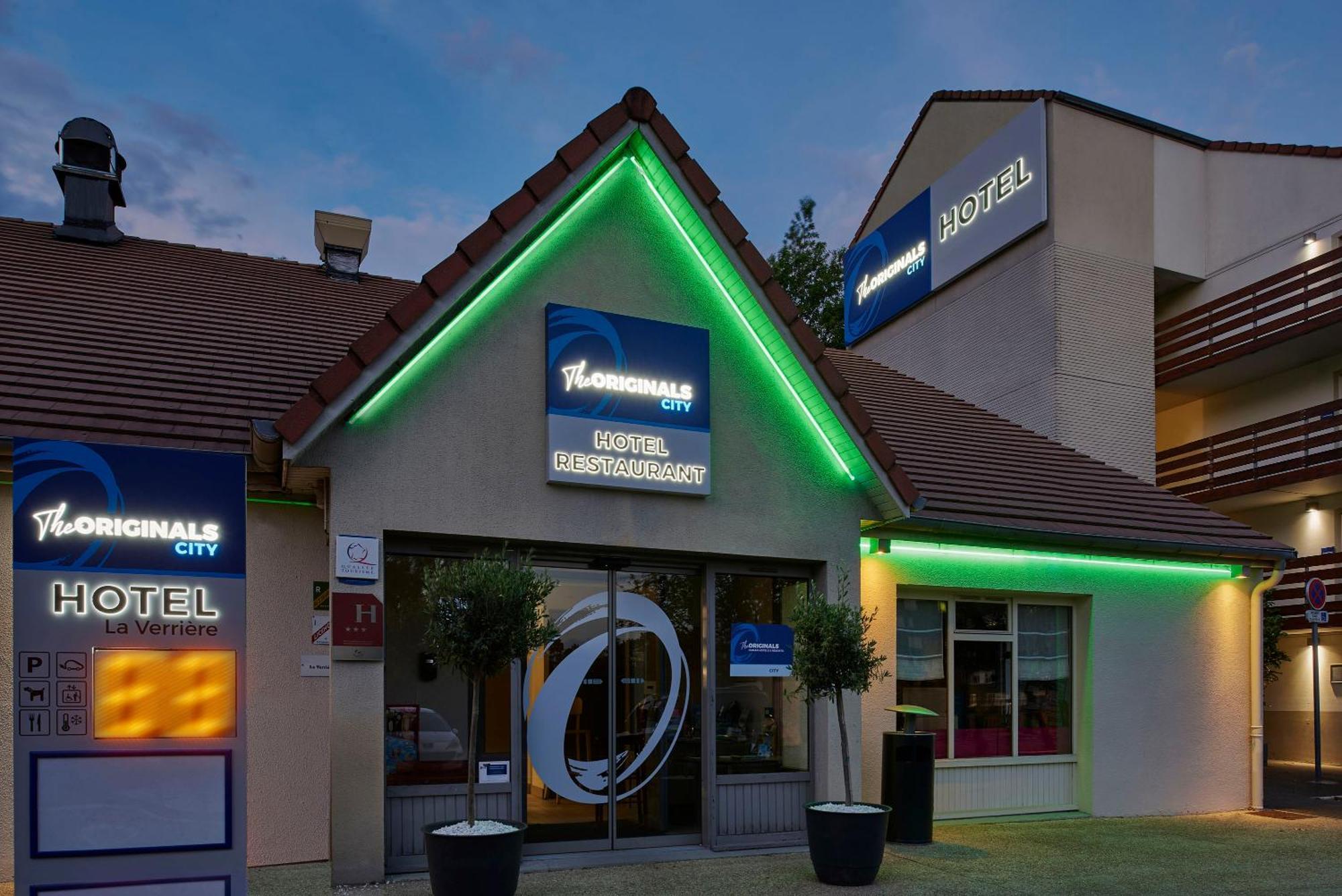 The Originals City Hotel La Verriere-Yvelines Kültér fotó